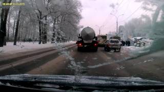 Авария на Пошехонском шоссе Автобус и Молоковоз