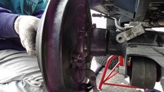 ジムニーJA22のリアシャフトの取り外しRemoval of a rear axle shaft