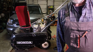 Leaking Fuel on a Honda HS35 Snow Sweeper Pt 1