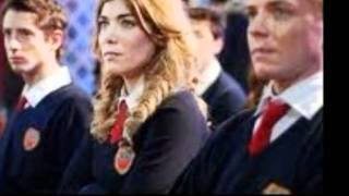 Rebelde Way Vs Ana Blomm