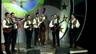 Tamburaški sastav Kristali - Ja sam rođen na IMOTSKOM KRŠU (BRODFEST 2002.)
