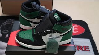 Air Jordan 1 Retro High OG Pine Green Sneaker Unboxing