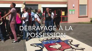 Débrayage des agents de la mairie à La Possession