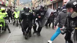 Colombia: Protesters clash violently with police over bus fares rise in Usme