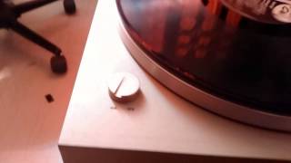 AKAI AP103C fully automatic turntable