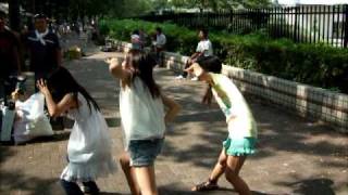 2008_0802ももクロ路上0003