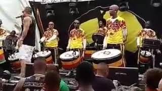 Lucas di fiori LINHA DE FRENTE