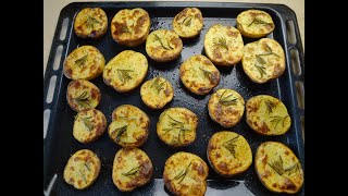 Картофель с розмарином запеченный в духовке