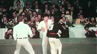 The strongest karate part1 (3 of 7)