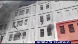 Personas atrapadas por el fuego arriesgaron su vida para escapar
