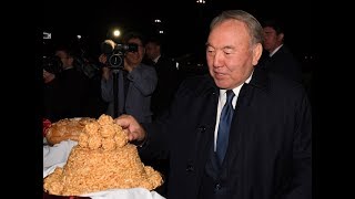 Назарбаев снова соврал в Казани/ БАСЕ