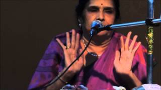 Smt.Pushpa Dravid Sharing her experiences with Bhagwan Sri Sathya Sai Baba
