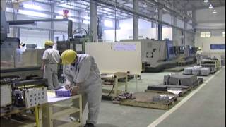 Sản xuất và bán lẻ là hai ngành tăng lương mạnh năm 2014