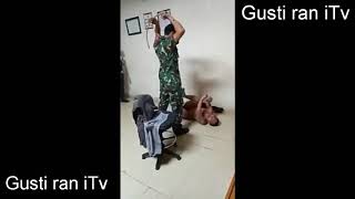 Begal Motor Tertangkap Dengan Anggota TNI - Kocak Begal Nya Nangis Sampai Minta Ampun