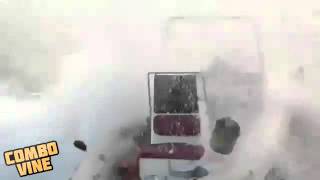 Придурки, которые глушат рыбу