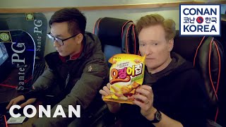 Conan Checks Out A PC Bang