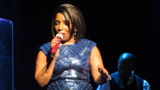 Stephanie Mills, Home