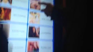 ЗАБАГАЛИ SELPHY АППАРАТ, ЧЛЕН НА ВЕСЬ ЭКРАН В ТОРГОВОМ ЦЕНТРЕ - video