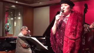 Sarah James sings live at KITANO NYC!  Spring 2019!