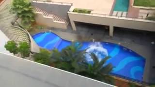 Crazy kid jumps of 5th floor into swimming pool