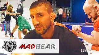 Интервью с Расулом Мирзаевым. Как питаться спортсменам? Йога. Турнир по армрестлингу «Железный Воин»
