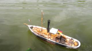 Remorqueur RC (tugboat) Wacht Am Rhein première navigation (Bateau vapeur / Tugboat / Dampfboot)