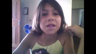 Peguei a gabi se exibindo na camera 2012