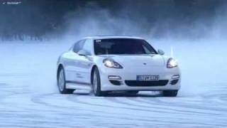 Porsche Panamera: дрифт на льду