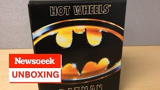 Mattel SDCC 2019 Exclusive Hot Wheels 89 Batmobile with Armored Shell Unboxing