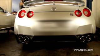 Nissan GTR R35 Engine Start & Stock Exhaust rev