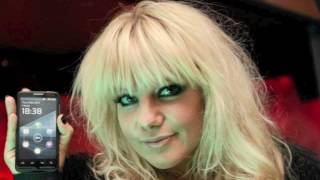 Goldierocks & Joyride: Motorola Motoluxe VIP Mixtape