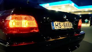 BMW E38 740i