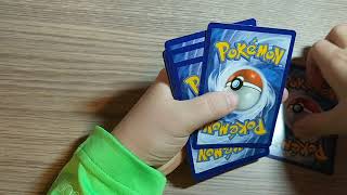 Rozbalování pokémon kartiček evolutions a sun & moon