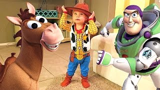 TOY STORY DRESS UP!