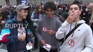 Austria: Hundreds protesters call for Kurz to resign amid corruption accusations