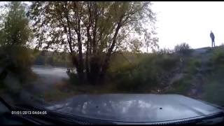 Внедорожник съехал в реку Авача из-за ошибки водителя