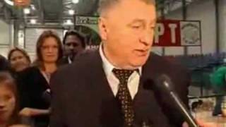 Жириновский сравнил политиков со свиньями xvid