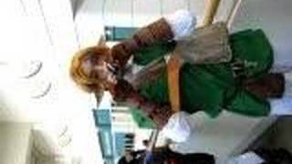 Link Playing his Okarina at Megacon 2007