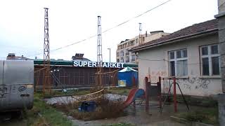 Лозенец - бурно море, изоставена градина, летен supermarket