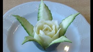 Hướng dẫn tỉa hoa từ bí ngòi_Carving flowers from Zucchini-從蔬菜雕刻花