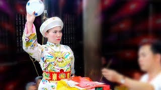 Đồng Thầy Nguyễn Thị Thảo Loan Giá Tại Đền Kiếp Bạc Linh Từ Full HD 1