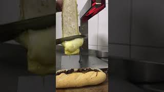 Máquina racleteira (derreter queijo)