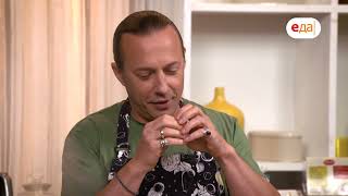 Паста с чесноком и запечённой курицей | Всё просто с Василием Емельяненко