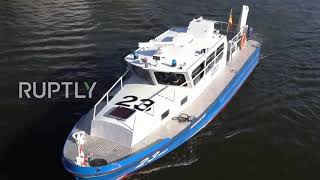 Germany: Zapastistas hold boat demo and march against "capitalist colonialism" in Berlin