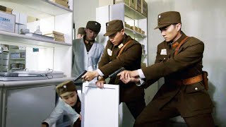 女兵偽裝成護士潛入基地偷取藥品！不料敌军司令立刻发现异常，让女兵命悬一线