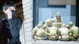 日軍守衛玩忽職守，國軍女特工都到背後了還沒發現，當場被炸飛！ ️ 抗日