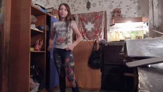 Лиза танцует)))Ура!!