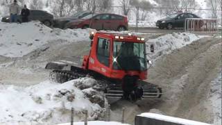 Ратрак Pisten Bully 100