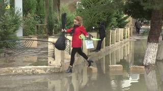 04 10 2017 Sumqayitda yollari su basdi