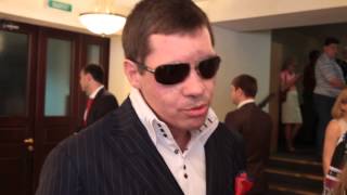 Александр Пабат впервые после несчастного случая вышел на работу.